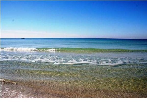 Clear bay front water along 30A/SR-30A